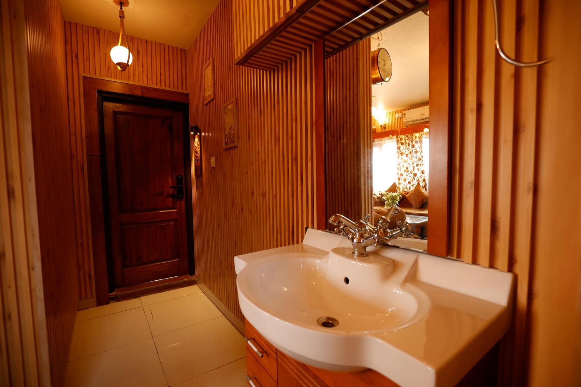 Walisons Peace Resort Pahalgam Exterior photo